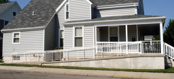 Wohnungstausch und Couchsurfing für Rollstuhlfahrer